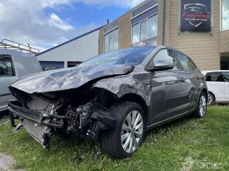 uszkodzony samochody osobowe Volkswagen Polo Polo VI (AW1), Hatchback 5-drs, 2017 1.0 TSI 12V 2020