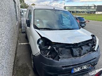 Voiture accidenté Renault Kangoo  2013/2