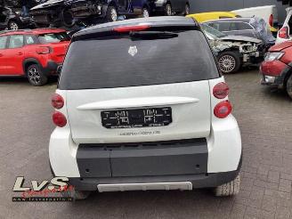 Smart Fortwo Fortwo Coupe (451.3), Hatchback 3-drs, 2007 1.0 45 KW picture 4