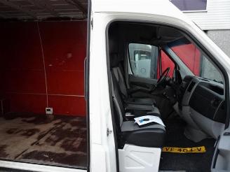 Volkswagen Crafter 35 2.0 TDI L4H2 maxi airco picture 20