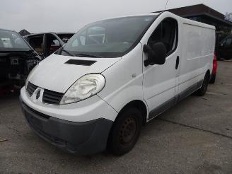 disassembly commercial vehicles Renault Trafic 2.0 dCi 2.9t L2H1 2008/2